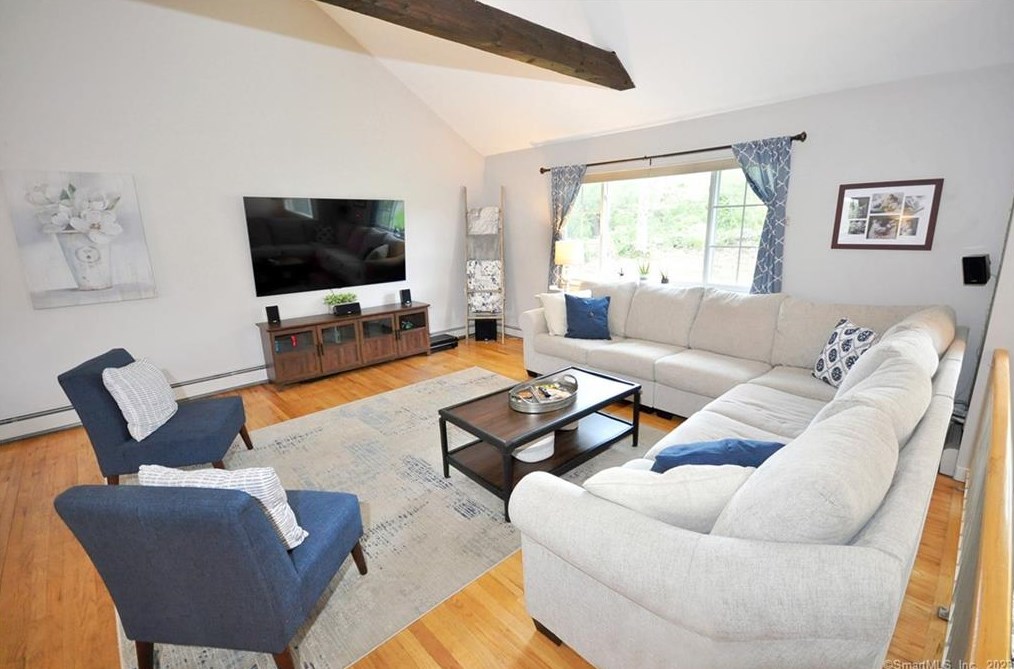 40 Bridle Rd, Northville CT  06776-5022 exterior