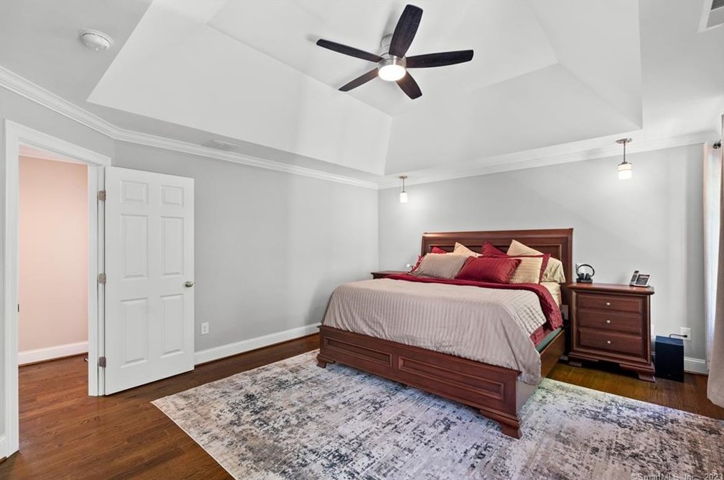 11 Correia Way, Vernon CT  06066-5052 exterior
