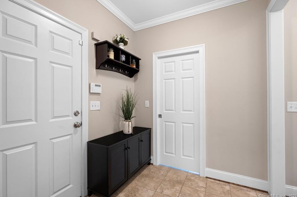 11 Correia Way, Vernon CT  06066-5052 exterior