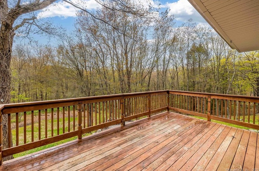 36 Cedar Swamp Rd, Tolland CT  06084-3608 exterior