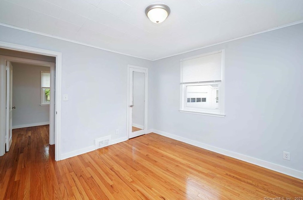 67 Risley St, Hartford CT  06120-1736 exterior