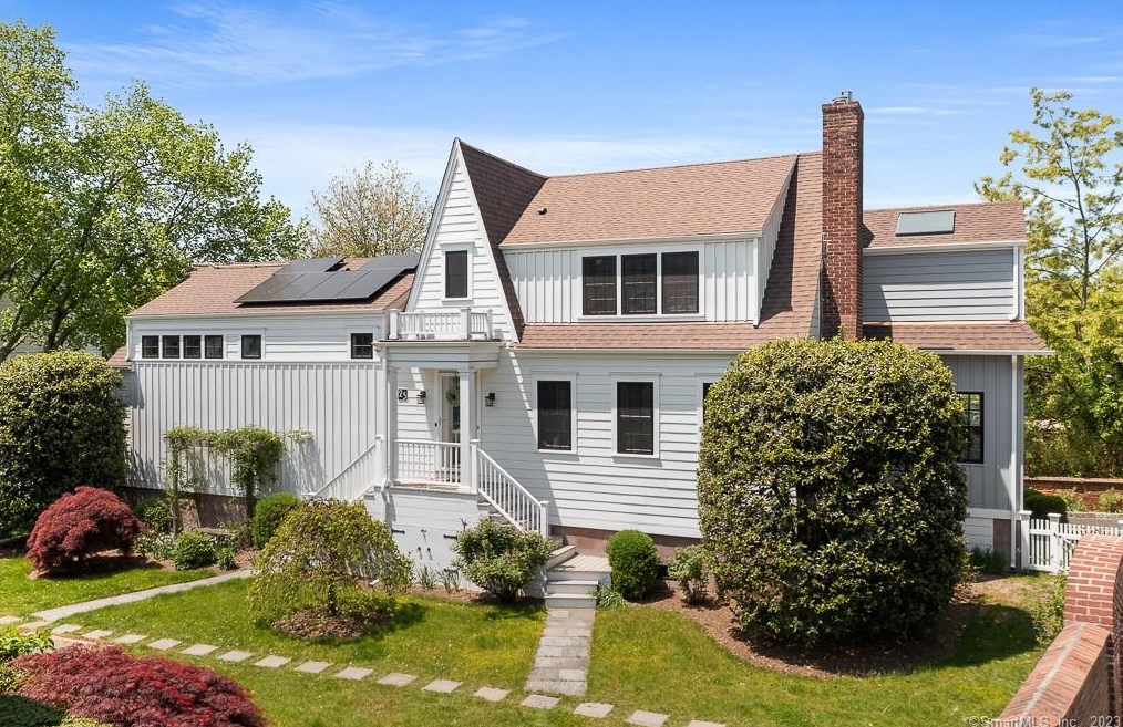 25 Apple Tree Trl, Westport CT  06880-6804 exterior