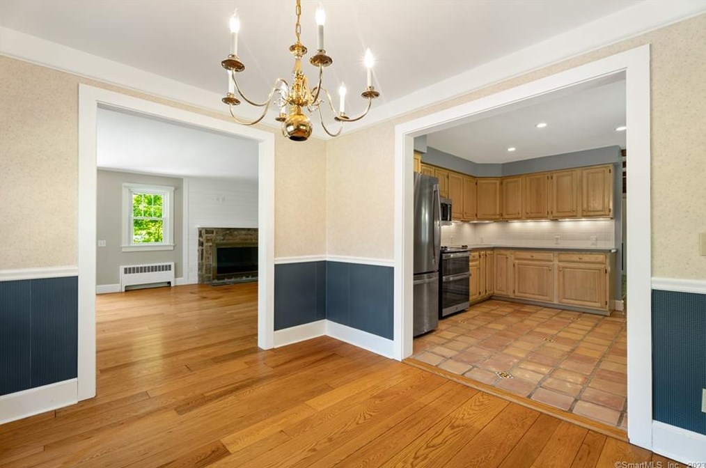 256 Redding Rd, Georgetown CT  06829-2819 exterior