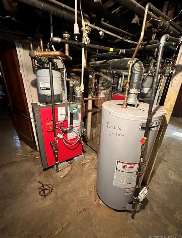 101 Harold St, Hartford CT  06112-1231 exterior