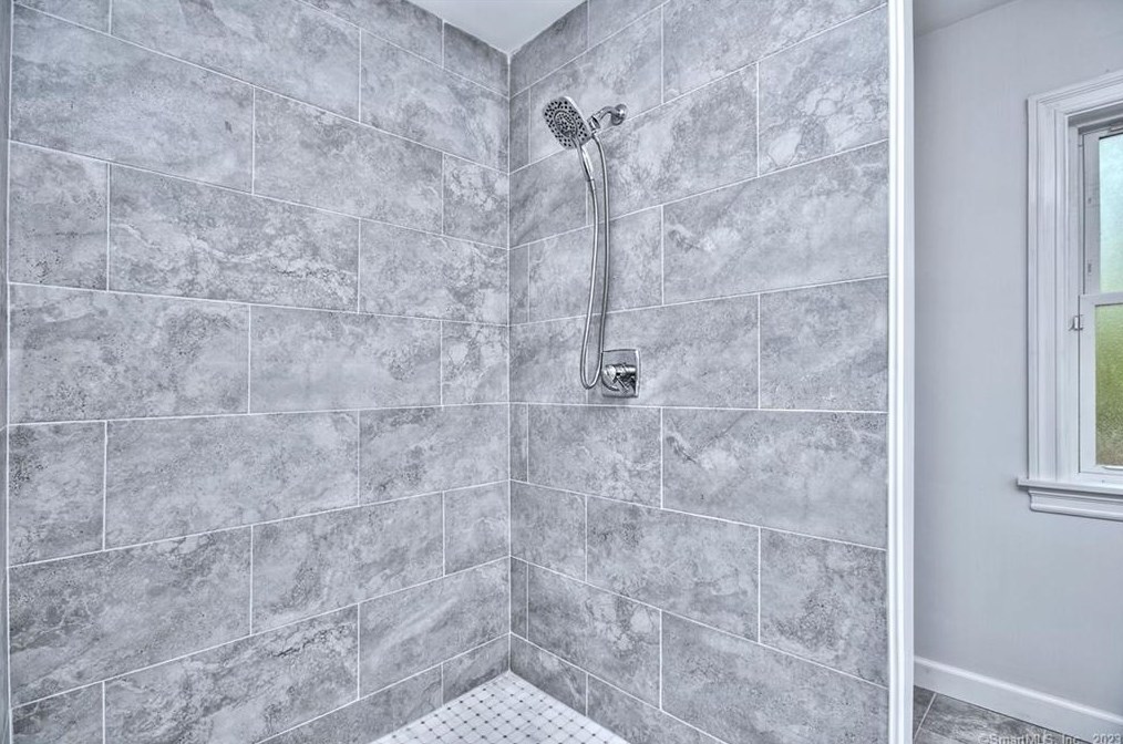 99 Old Easton Tpke, Weston CT  06883-2515 exterior