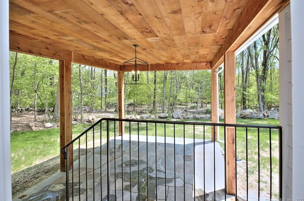 99 Old Easton Tpke, Weston CT  06883-2515 exterior