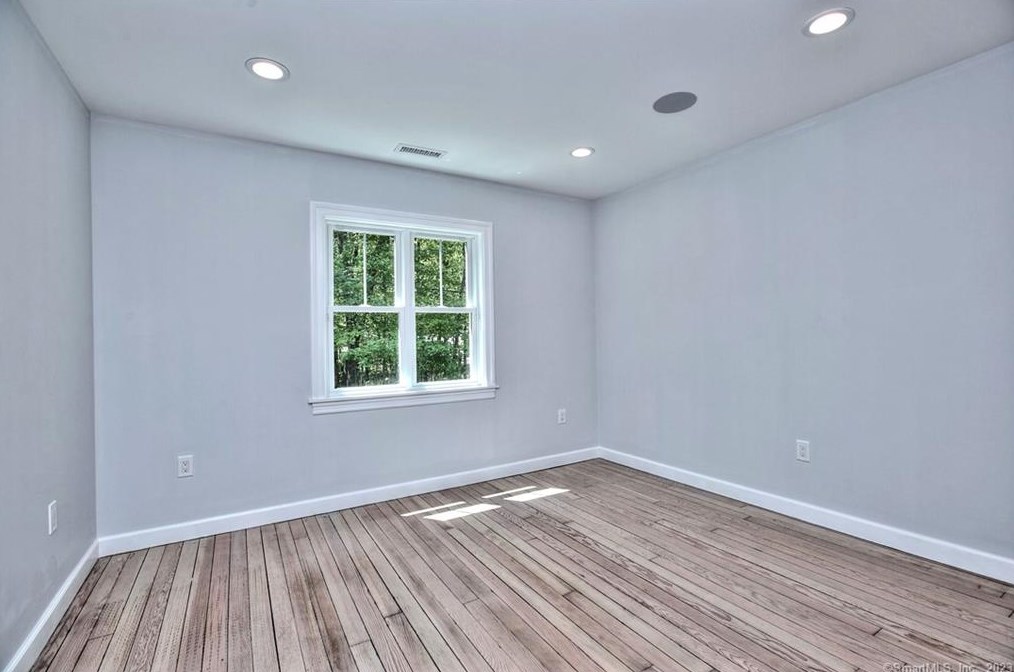 99 Old Easton Tpke, Weston CT  06883-2515 exterior