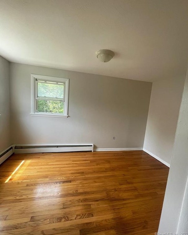 334 Laurel St, New Haven CT  06512-1547 exterior