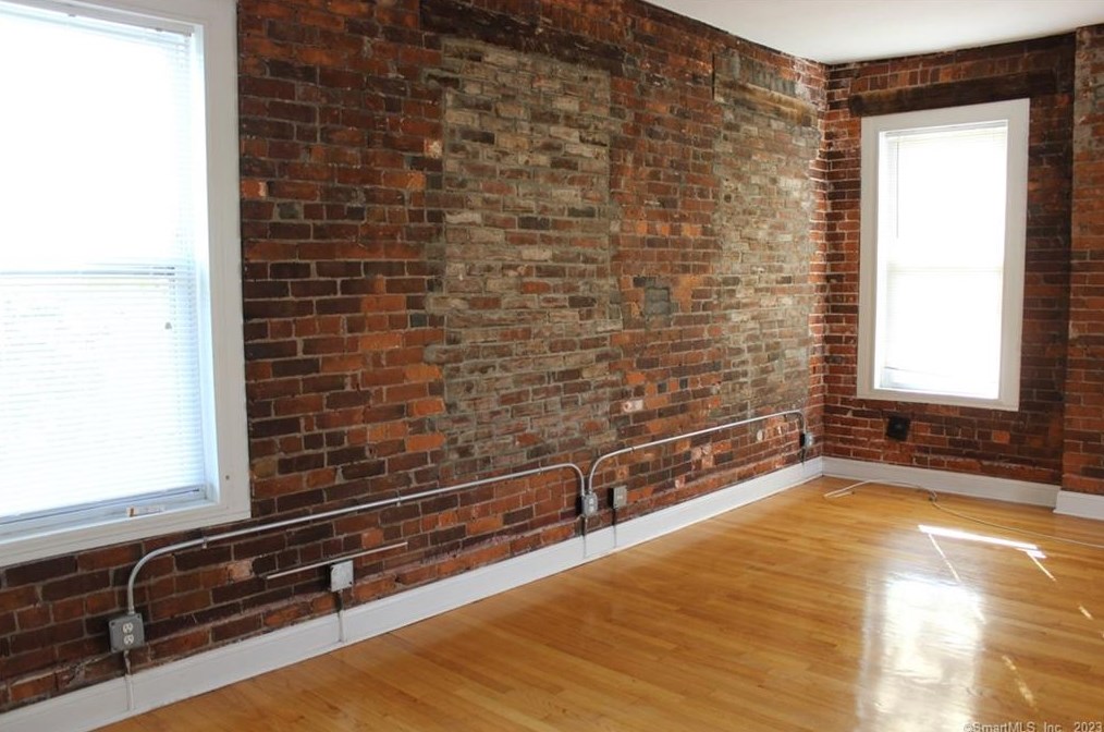 488 Chapel St, New Haven CT  06511-6903 exterior