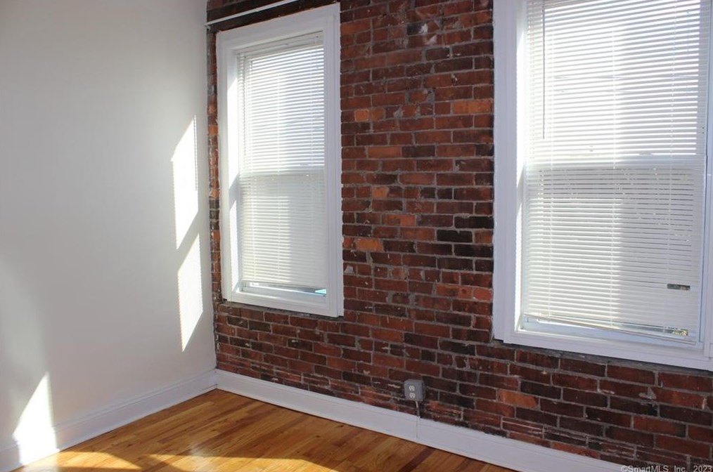 488 Chapel St, New Haven CT  06511-6903 exterior