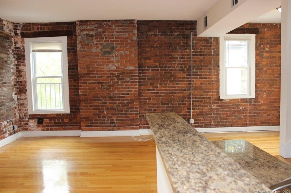 488 Chapel St, New Haven CT  06511-6903 exterior