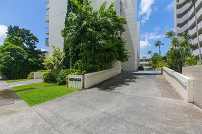 1620 Keeaumoku Street #802 - Photo 1
