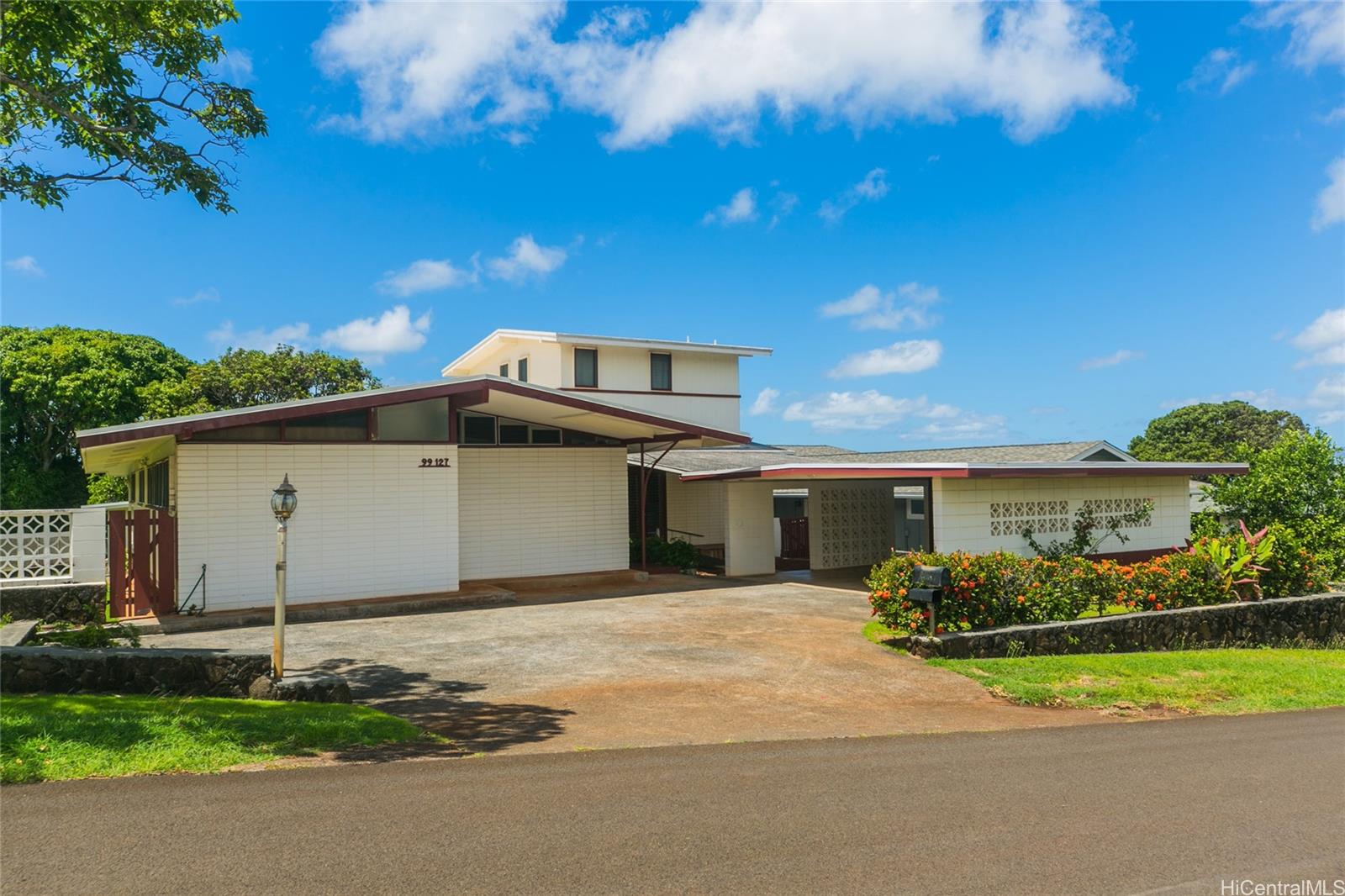 99127 Waipao Pl, Aiea, HI 96701 MLS 202313357 Coldwell Banker
