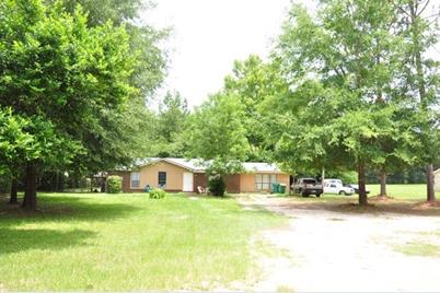 3021 Sandy Ln Crestview Fl 32536 Mls 838395 Coldwell Banker