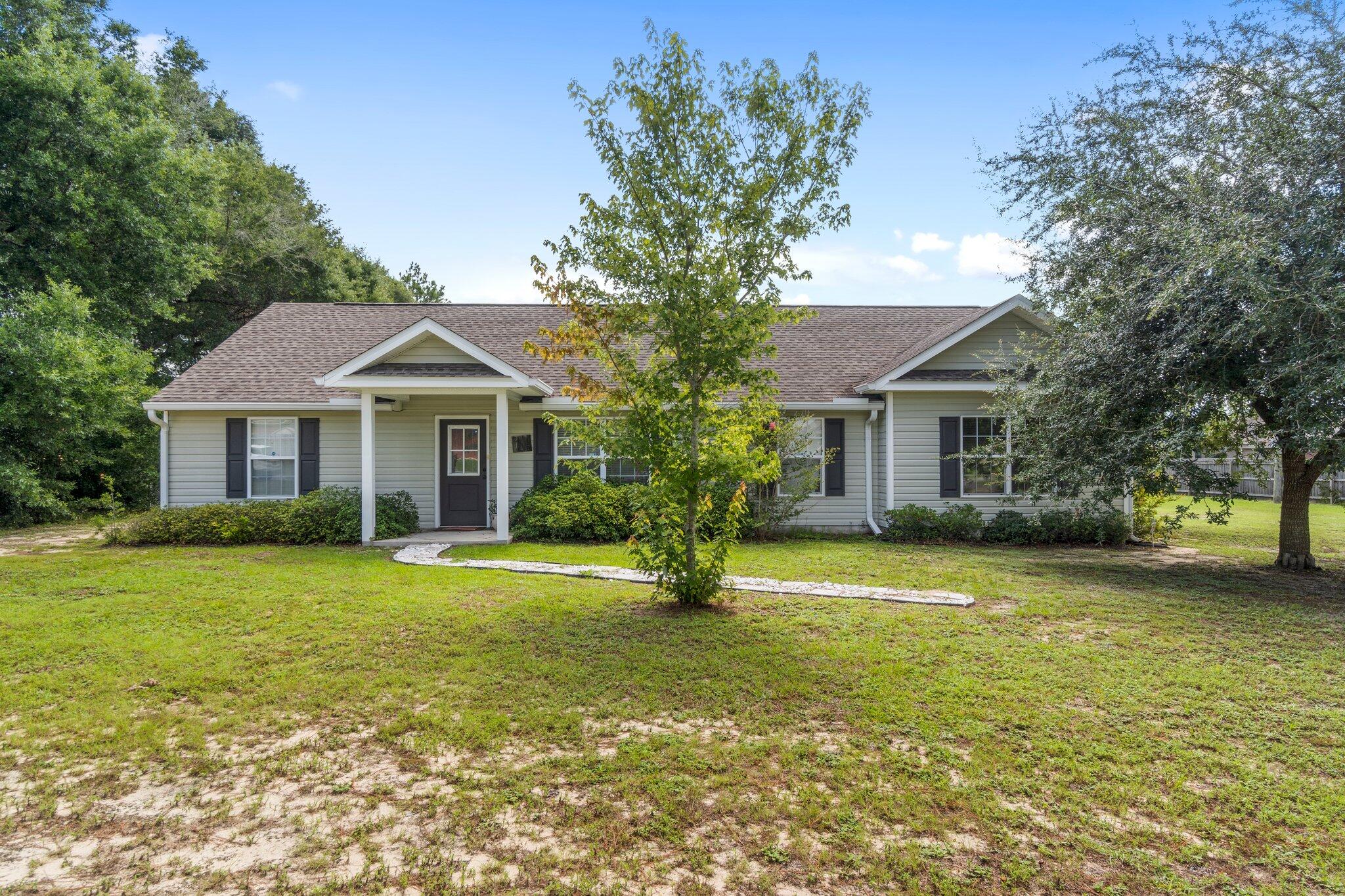 2377 Lake Silver Rd, Crestview, FL 32536 - MLS 904556 - Coldwell Banker