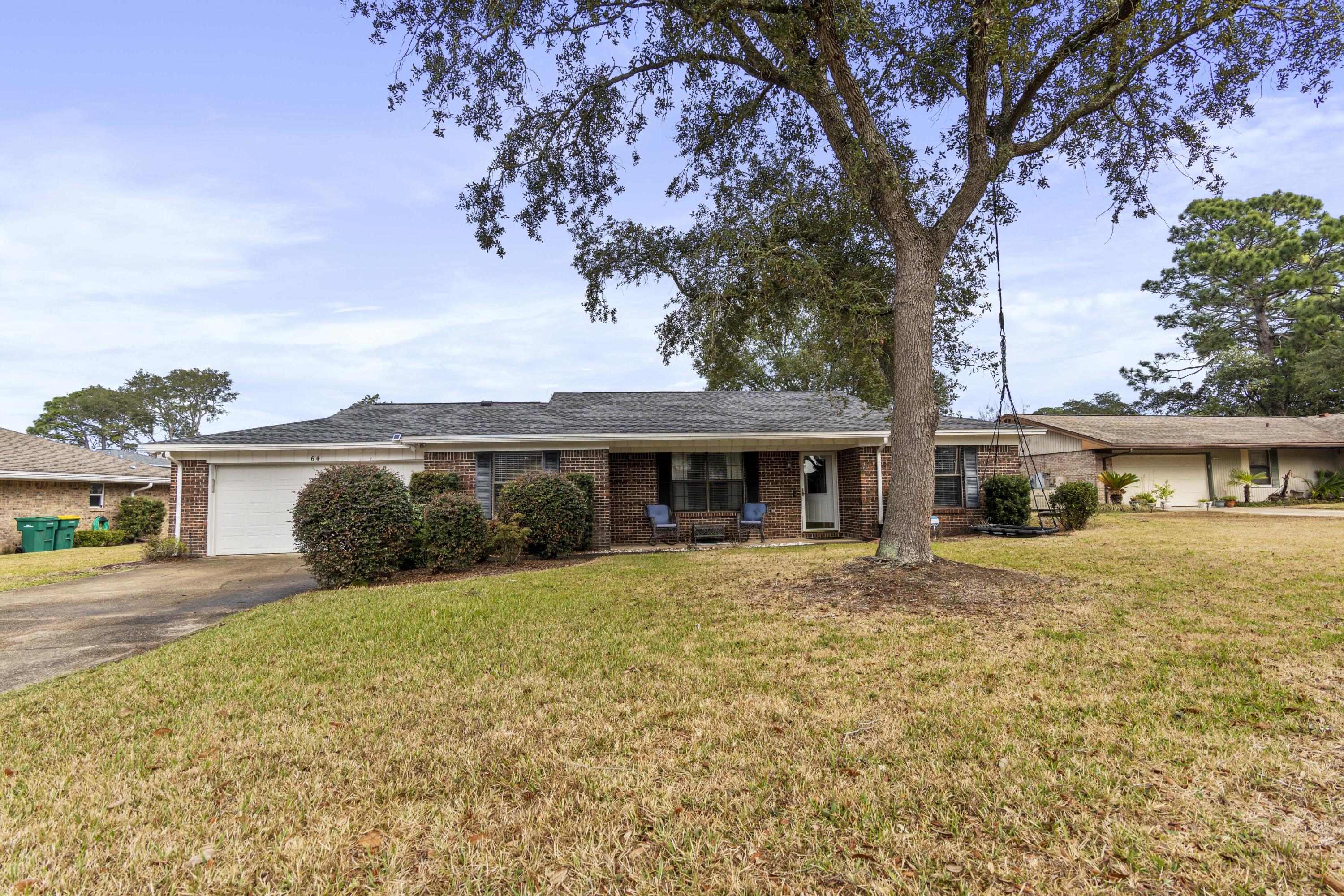 64 Lake Lorraine Cir, Shalimar, FL 32579 MLS 916590 Coldwell Banker