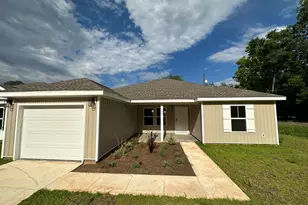 900 N Tracy Street N, Bonifay, FL 32425 - Photo 1