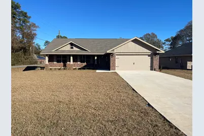 5909 Silvercrest Boulevard, Crestview, FL 32536 - Photo 1