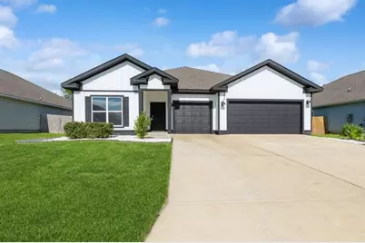 513 Mary Lou Way, Crestview, FL 32539 - Photo 1