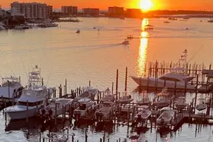 662 Harbor Blvd, Destin, FL 32541 - Photo 1