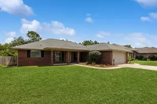 2814 Shoni Dr, Navarre, FL 32566 - Photo 1