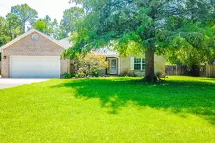 7543 Loop St, Navarre, FL 32566 - Photo 1