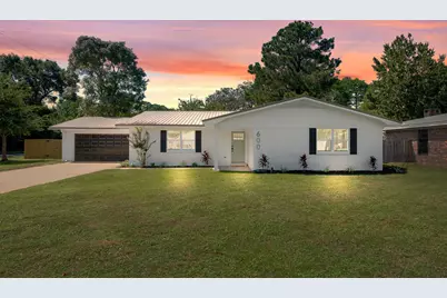 600 Burgundy Lane, Fort Walton Beach, FL 32547 - Photo 1