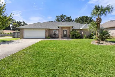 7849 Lola Circle, Navarre, FL 32566 - Photo 1