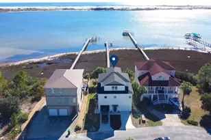 228 Tecumseh Ln, Mary Esther, FL 32569 - Photo 1