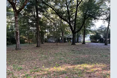 90 Bell Drive, Defuniak Springs, FL 32433 - Photo 1