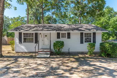 915 Alabama Street, Crestview, FL 32536 - Photo 1