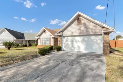 411 Sandy Ridge Circle, Mary Esther, FL 32569 - Photo 1