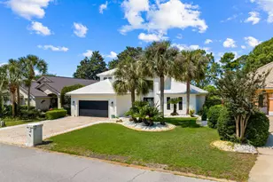 633 Emerald Bay Dr, Destin, FL 32541 - Photo 1