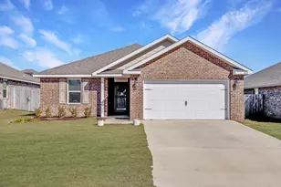 1010 Limpkin St, Crestview, FL 32539 - Photo 1