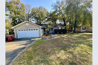 472 Stillwell Boulevard, Crestview, FL 32539 - Photo 1