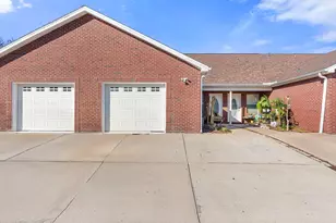 1014 Airport Rd, Destin, FL 32541 - Photo 1