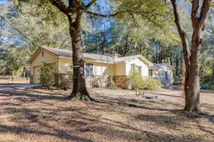 6359 Shangri La Rd, Crestview, FL 32539 - Photo 1