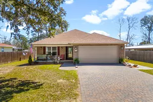 340 Palmetto Ave, Freeport, FL 32439 - Photo 1