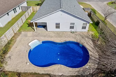 9439 Parker Pl Drive, Navarre, FL 32566 - Photo 1