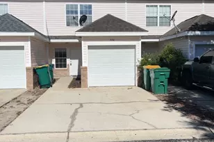 974 Scenic Oak Ln, Fort Walton Beach, FL 32547 - Photo 1