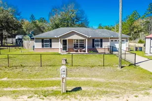 103 Valley View Dr, Defuniak Springs, FL 32433 - Photo 1