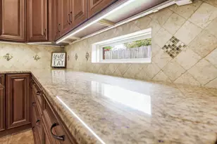 2331 Cummings Dr, Fort Walton Beach, FL 32547 - Photo 1