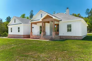 5732 Griffith Cemetery Rd, Baker, FL 32531 - Photo 1