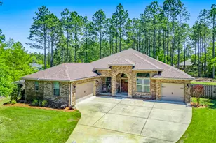 348 Concert Ct, Freeport, FL 32439 - Photo 1