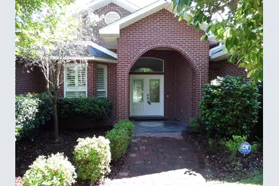 1560 Glenlake Circle Circle, Niceville, FL 32578 - Photo 1