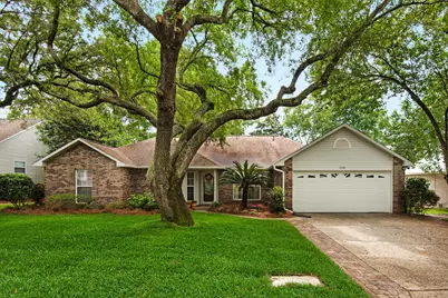 4328 Hidden Lakes Drive, Niceville, FL 32578 - Photo 1