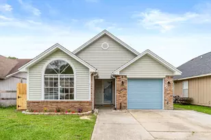 3055 Yorktown Cir, Fort Walton Beach, FL 32547 - Photo 1