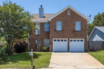 301 Rue Dianne, Mary Esther, FL 32569 - Photo 1