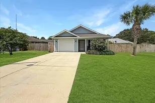 2055 Bright Water Dr, Gulf Breeze, FL 32563 - Photo 1
