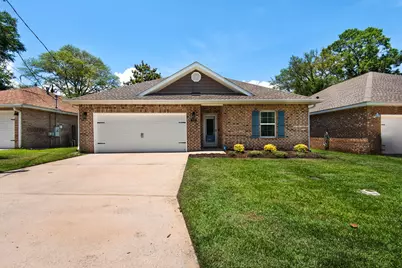 712 32nd Street, Niceville, FL 32578 - Photo 1